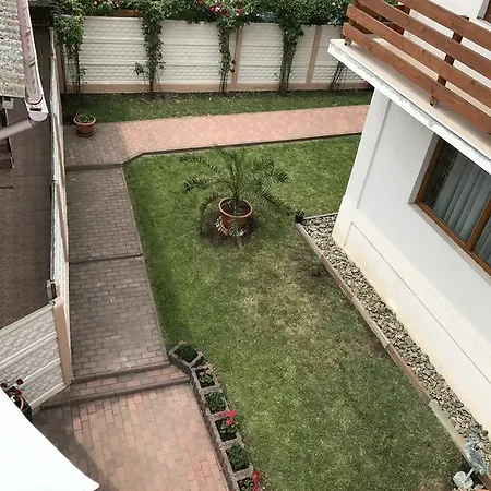 Mellys Haus Penzion Mangalia